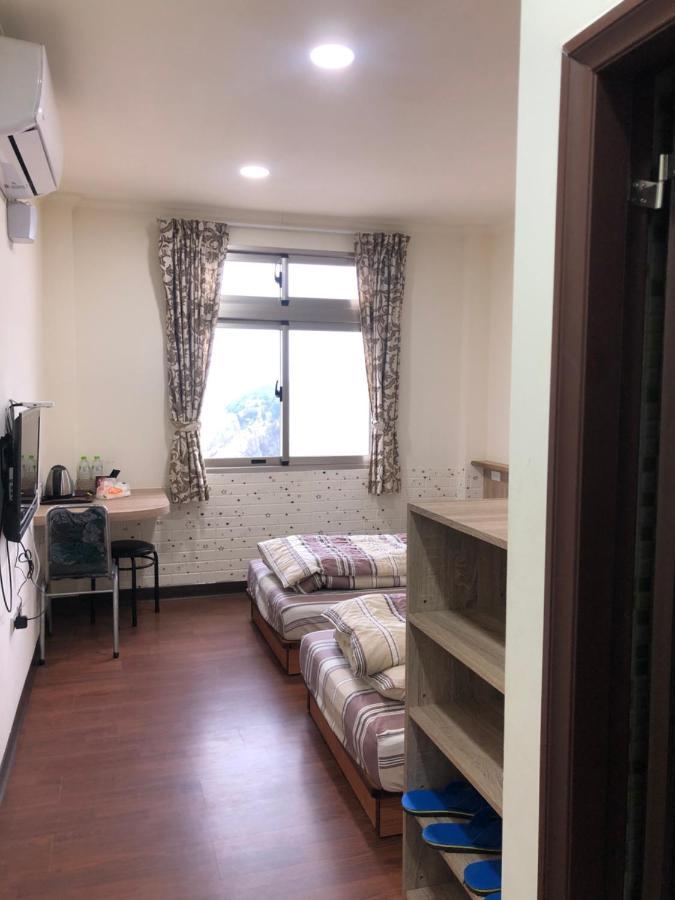 Home Run Homestay Dongyin Esterno foto
