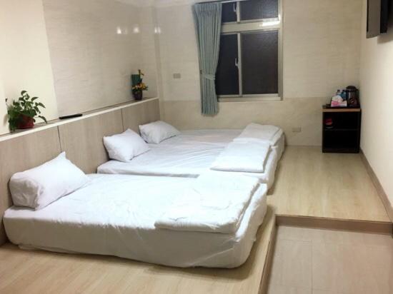 Home Run Homestay Dongyin Esterno foto